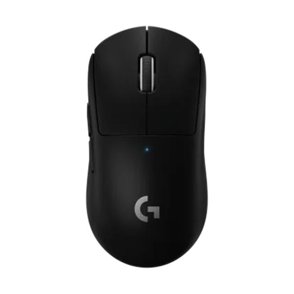 Mouse gaming PRO X SUPERLIGHT en posición de uso mostrando tamaño compacto y diseño profesional