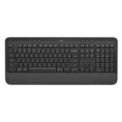 Detalle close-up de las teclas del teclado K650 con distribución US inglés