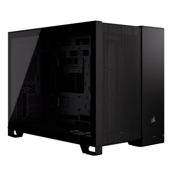 Vista completa del Case Gaming Corsair 2500D en ambiente de setup gamer