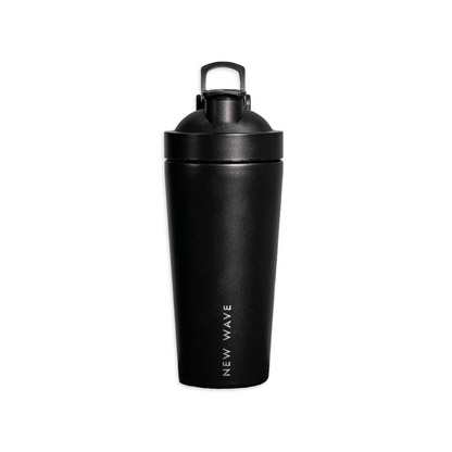 Botella térmica New Wave Shaker 946ml color negro y gris con tapa antiderrames vista frontal