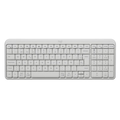 Empaque y contenido completo del teclado Logitech K250 con accesorios