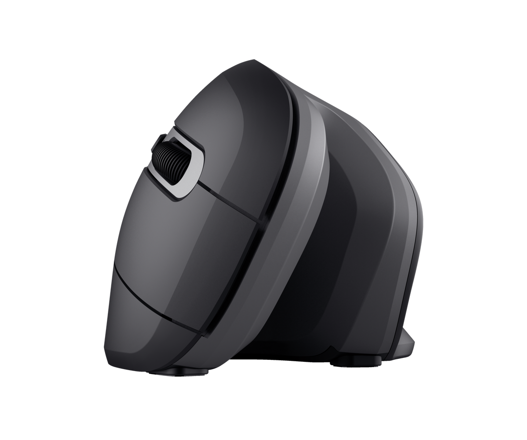 Mouse Trust Verro en mano mostrando posición ergonómica natural