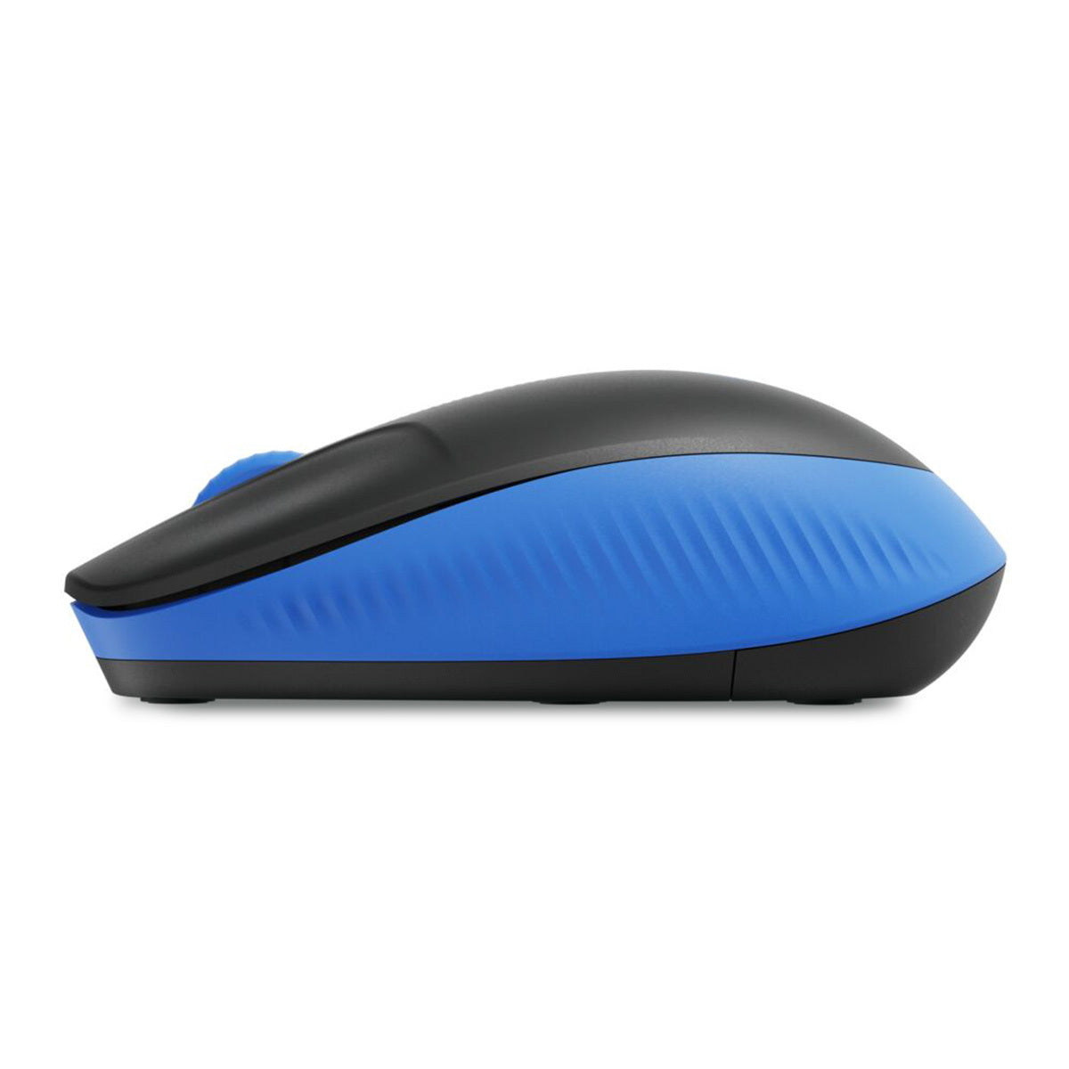 Mouse Logitech M190 vista trasera con compartimento de batería AA