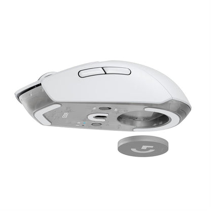 Logitech G309 Lightspeed vista inferior con sensor HERO y pies deslizantes
