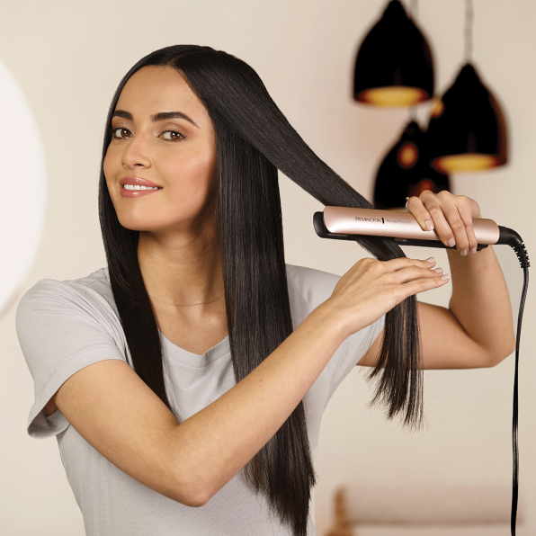 Plancha Remington Keratin Therapy, S8599-110F