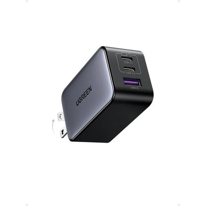 Cargador UGREEN CD244 vista posterior con especificaciones técnicas