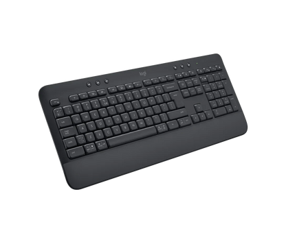 Teclado Logitech K650 vista superior mostrando teclado numérico completo