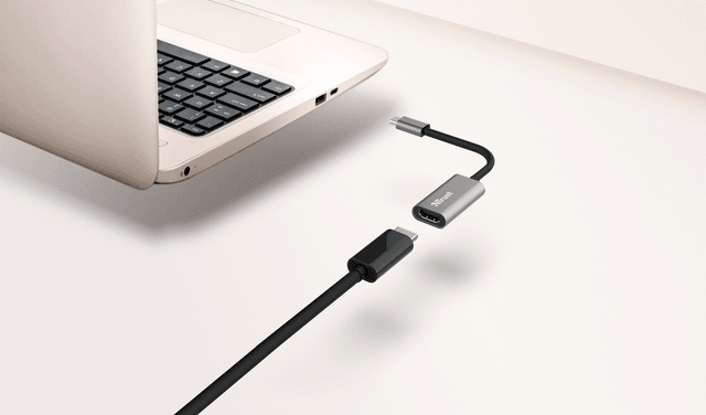 Puerto HDMI hembra del adaptador Trust Dalyx para conexión 4K