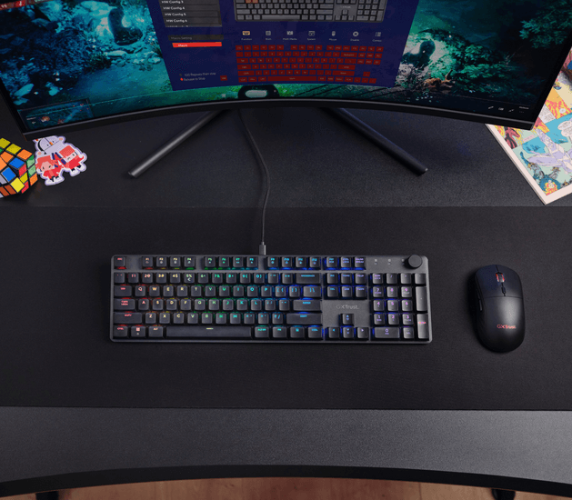 Conexión USB y cable del teclado gaming Trust GXT 866 Torix