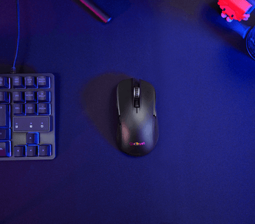 Mouse Trust GXT 931 Ybar gaming inalámbrico vista lateral derecha